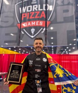 Francis Tolu ganador en la pizza world games